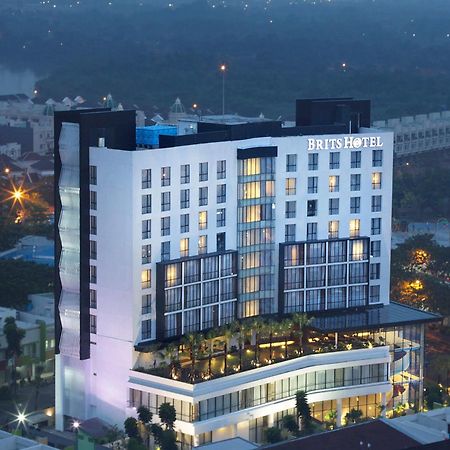 Brits Hotel Karawang Εξωτερικό φωτογραφία