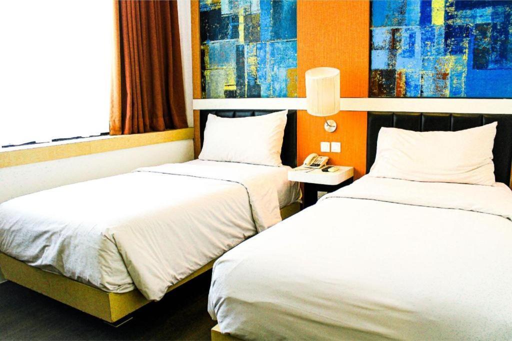 Brits Hotel Karawang Εξωτερικό φωτογραφία