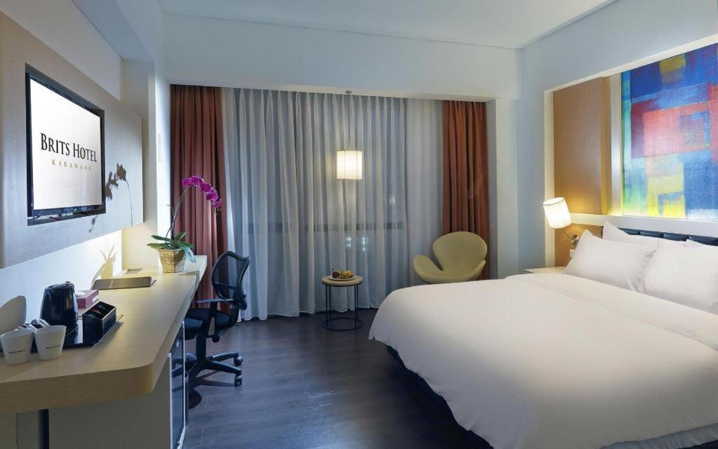 Brits Hotel Karawang Εξωτερικό φωτογραφία
