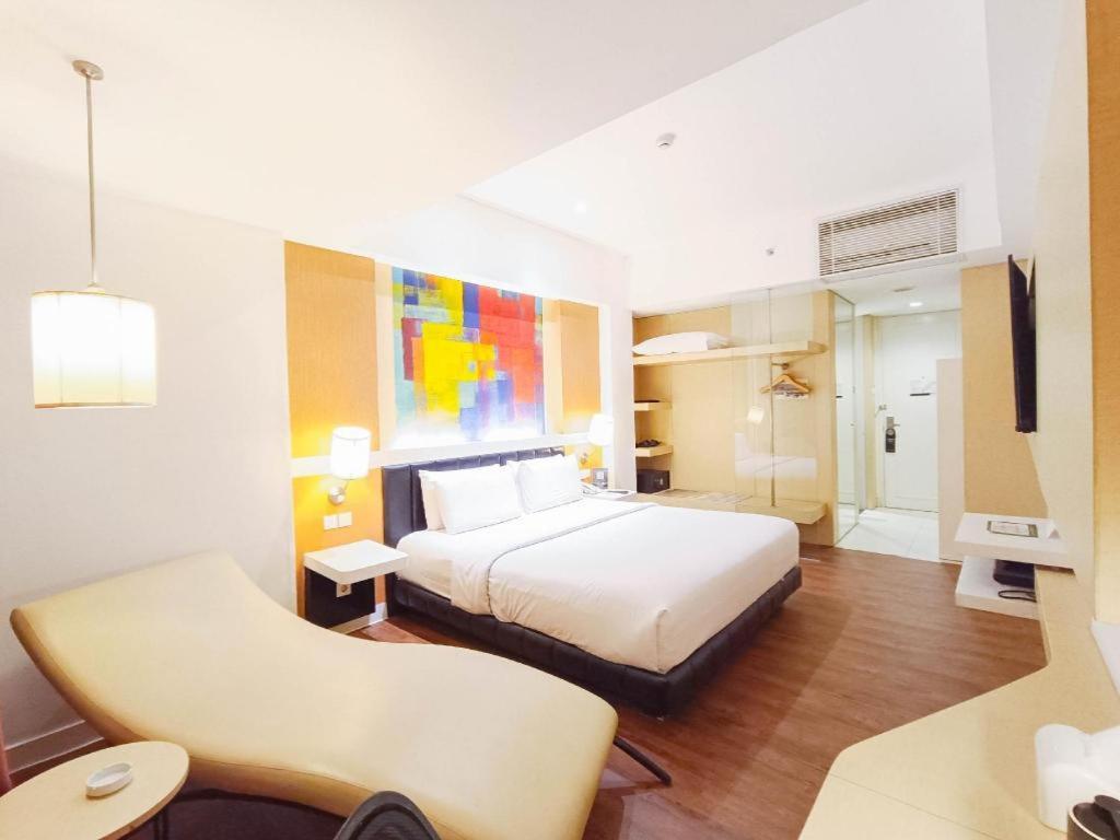 Brits Hotel Karawang Εξωτερικό φωτογραφία