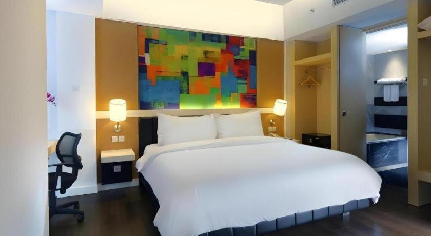 Brits Hotel Karawang Εξωτερικό φωτογραφία