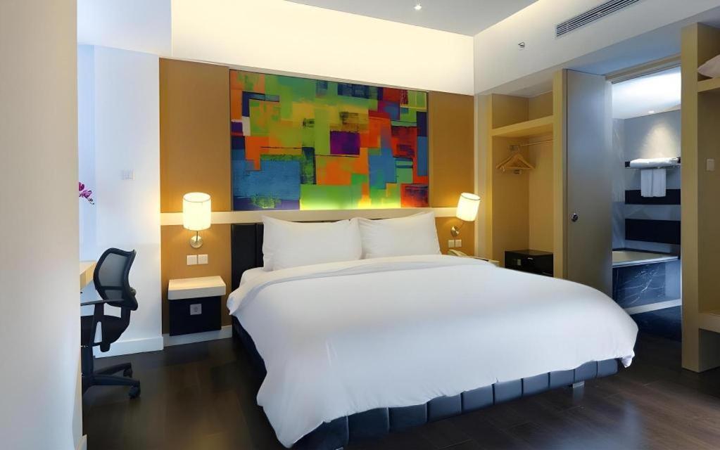 Brits Hotel Karawang Εξωτερικό φωτογραφία